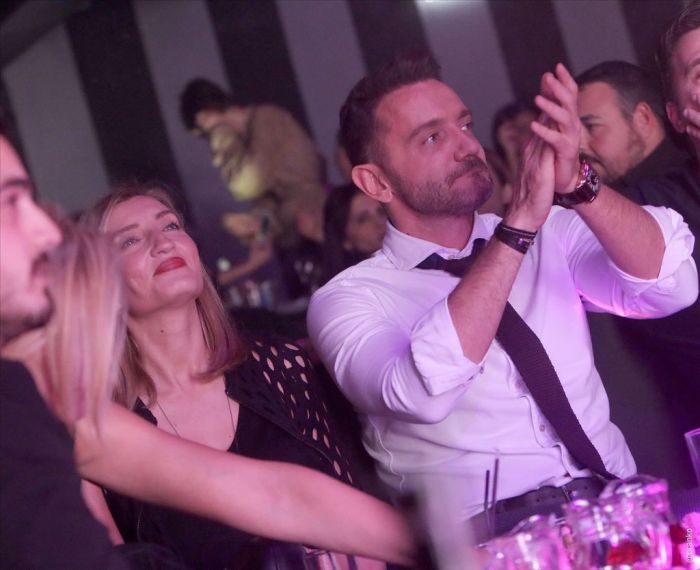 Καίτη Γαρμπή - Στέλλα Καλλή: «ΦΩΣ» ...σε ότι άξιζει: 