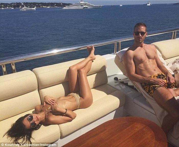 Το απόλυτο κορμί του Hollywood το διαθέτει η 38χρονη star, μητέρα τριών παιδιών