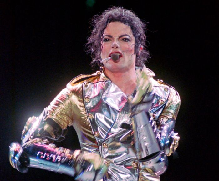MICHAEL JACKSON
