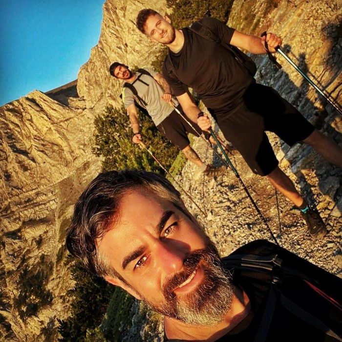 Άκης Πετρετζίκης: Αυτό που κατάφερε στις διακοπές του μας εντυπωσίασε 