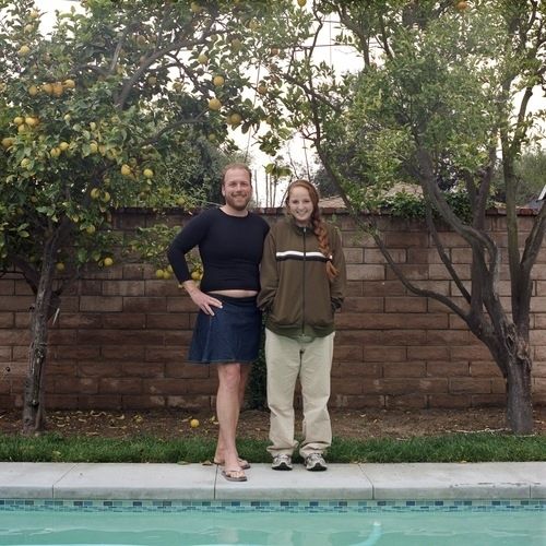 Όταν τα ζευγάρια αλλάζουν ρόλους: Ένα πρωτότυπο project που θα σας κάνει να ξεκαρδιστείτε από τα γέλια!