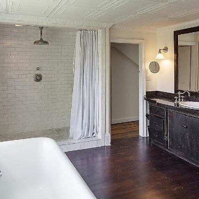 Μπάνιο ή… ανάκτορο; Δείτε τα υπερπολυτελή μπάνια 10 διάσημων σταρ