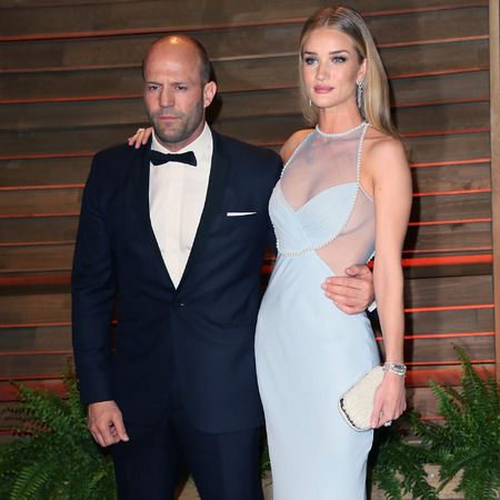 Η χρονιά κλείνει με γάμο: Ένα από τα πιο σέξι και διάσημα ζευγάρια αρραβωνιάστηκε