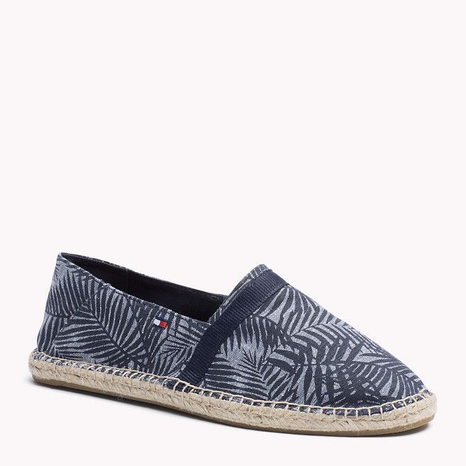 Οδηγός Αγοράς: Οι ωραιότερες εσπαντρίγιες της άνοιξης από 9,99€