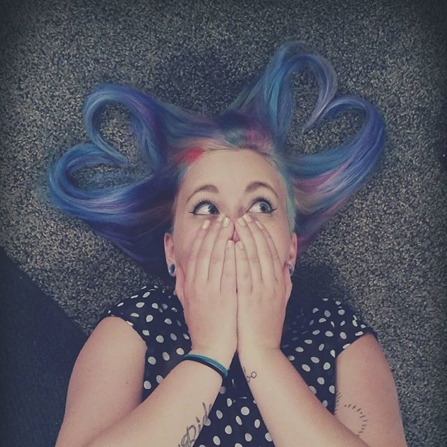 #HeartHair Selfie: To πιο γλυκό hashtag της Kendall Jenner που κατακλύζει το Instagram!