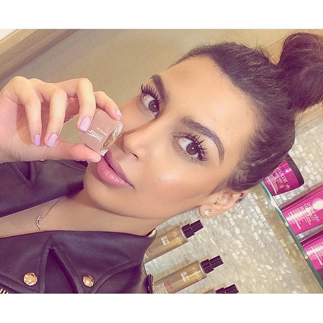 Η νέα σωσίας της Kim Kardashian κάνει τα πάντα για να της μοιάζει