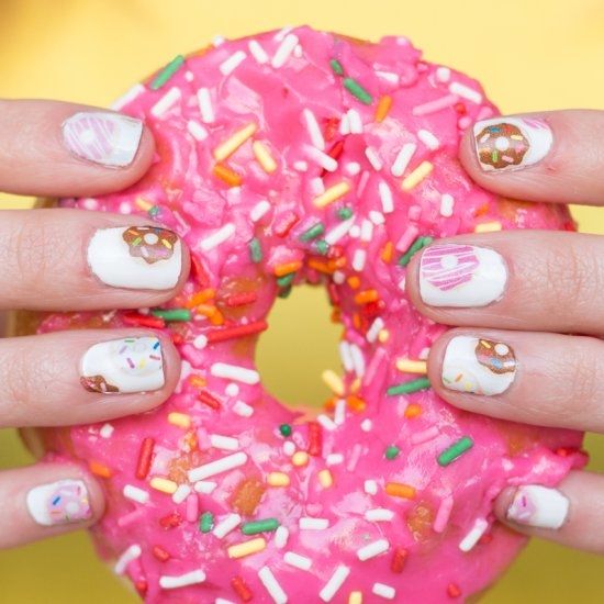 Doughnut Nails: 10+2 ιδέες για το πιο «λαχταριστό» μανικιούρ! 