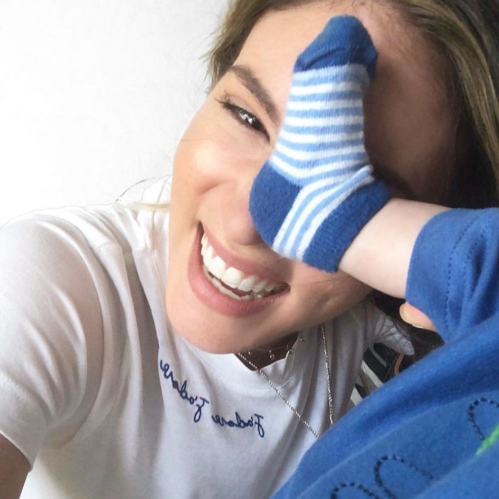 Σε ποιον μοιάζει τελικά ο γιος της Αθηνάς Οικονομάκου και του Φίλιππου Μιχόπουλου; 