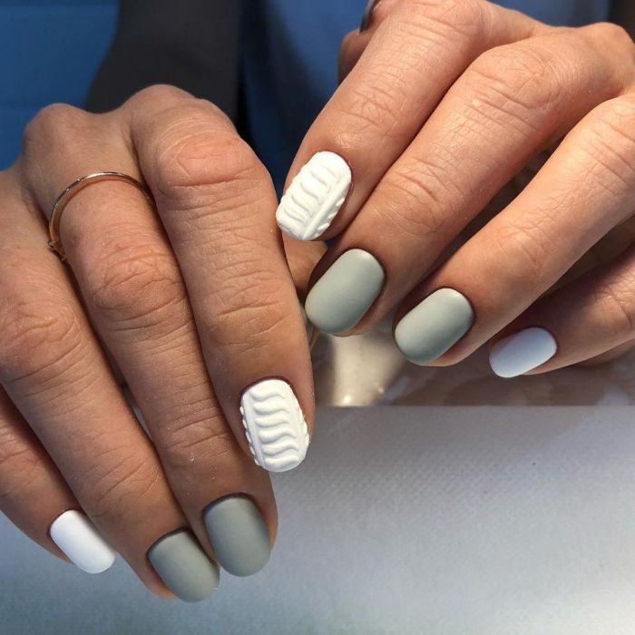 #SweaterNails γιατί… πάνε με τον καιρό!