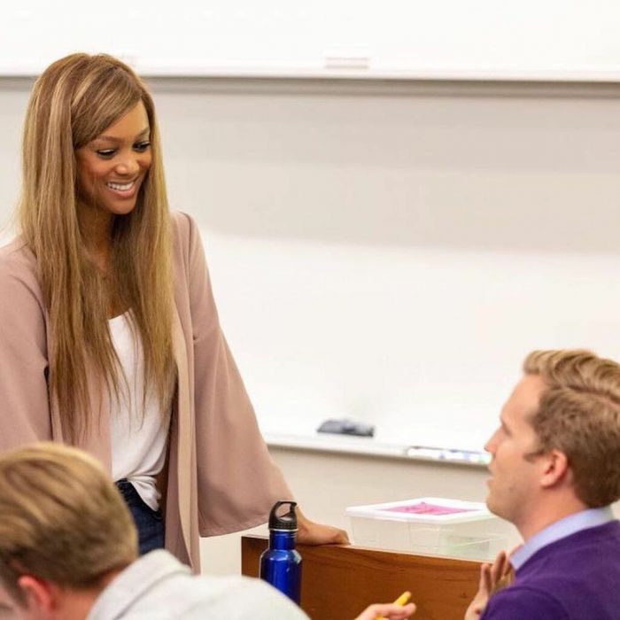 Το πιο διάσημο μοντέλο στην Αμερική ακούει Ελένη Φουρέιρα και έχουμε αποδείξεις