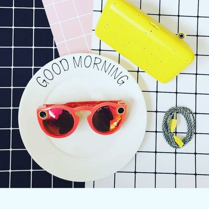 Δες τα μαγικά γυαλιά που βγάζουν βίντεο 