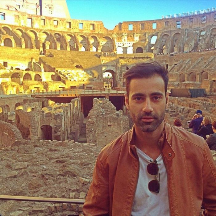 Ο Νικόλας είναι ο γοητευτικός απαγωγέας από «Το Τατουάζ». Δες τον!