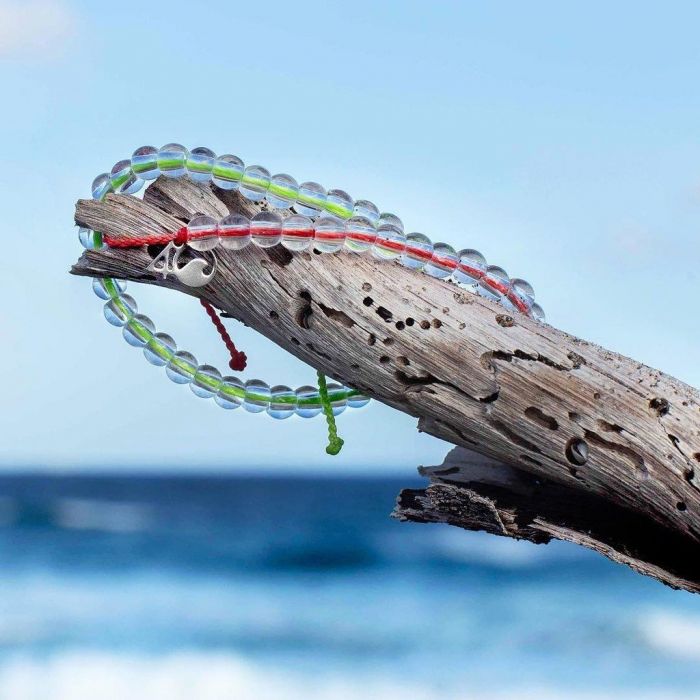 Το βραχιόλι που σώζει τους ωκεανούς 