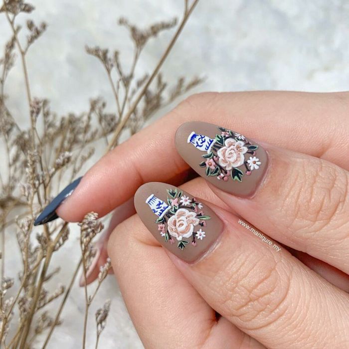 Αυτό είναι το πιο δύσκολο αλλά και όμορφο nail art που έχουμε δει τελευταία