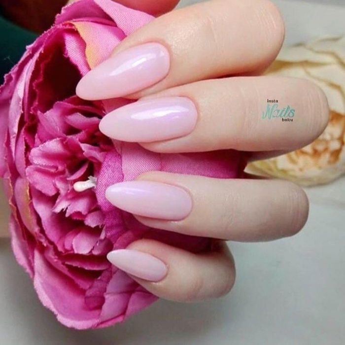 Βίντεo: Υπέροχα ανοιξιάτικα σχέδια για τα νύχια σου 