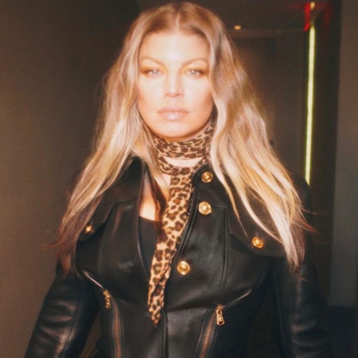 Δε θα πιστέψεις ποια pop τραγουδίστρια είναι το αξιαγάπητο κοριτσάκι της φωτογραφίας