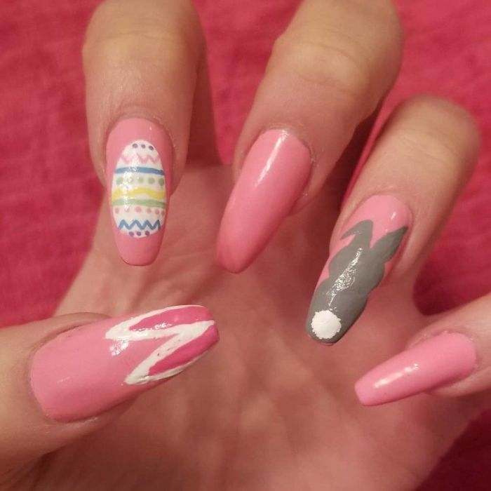 Δες πασχαλινά σχέδια για τα νύχια 