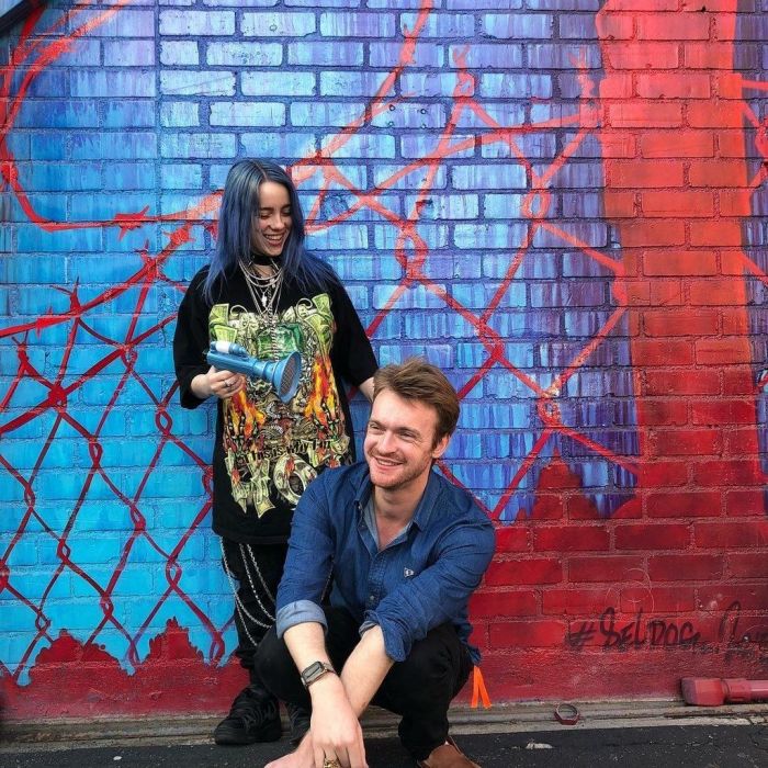 Η μαμά της Billie και του Finneas είναι ηθοποιός. Οπότε, είναι λογικό και τα δύο παιδιά να έχουν καλλιτεχνικά γονίδια.