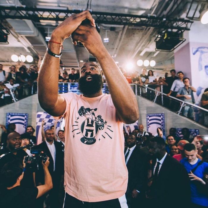Μιλάμε για όχι άλλον από τον James Harden.