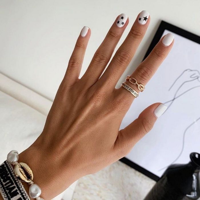 Για όσες θέλουν κάτι πιο διακριτικό. 