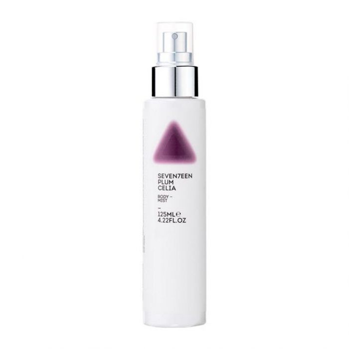 SEVENTEEN, PLUM CELIA BODY MIST. εμπλουτισμένο με εκχύλισμα χαμομηλιού και ελιξίριο φραγκόσυκου που αρωματίζουν και περιποιούνται το σώμα.