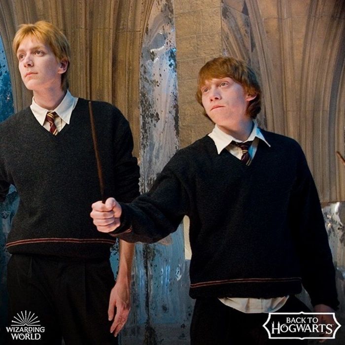 4.	«Ξέρεις, η ευτυχία μπορεί να βρεθεί ακόμα και στις πιο σκοτεινές στιγμές, εάν μόνο κάποιος θυμηθεί να ανάψει το φως» - Albus Dumbledore, Harry Potter and the Prisoner of Azkaban