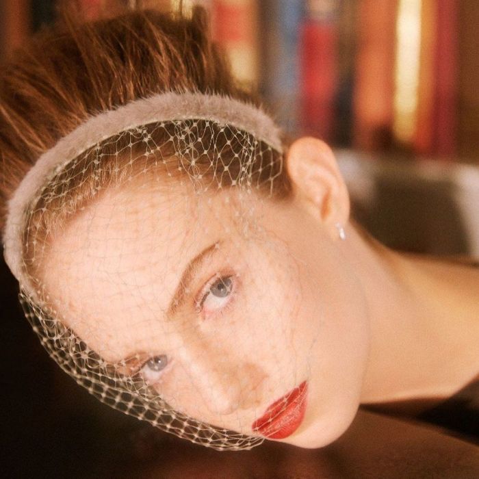 Η αγαπημένη σου ηθοποιός από το Stranger Things κάνει «στροφή» στην καριέρα της