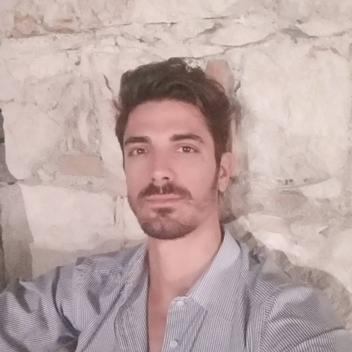 Για την προσωπική του ζωή δεν γνωρίζουμε πολλά, αλλά πολύ σύντομα θα μάθουμε. 