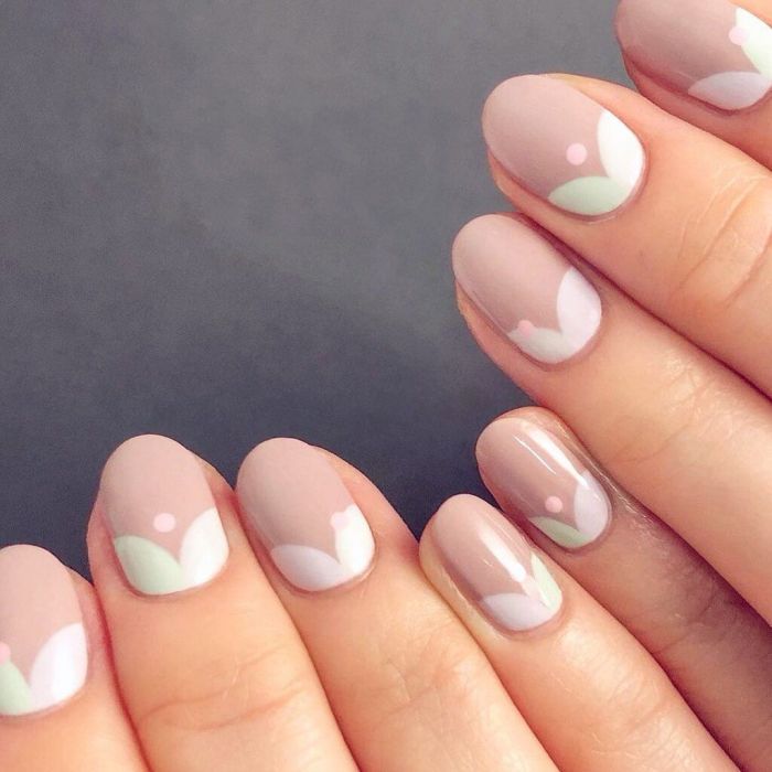 @purplenailbox Τέλειο και για bridal mani