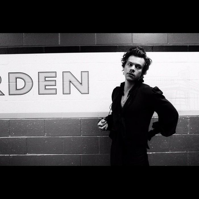 «Lights Up»: Το νέο κομμάτι του Harry Styles θα σου «ανάψει» φωτιές