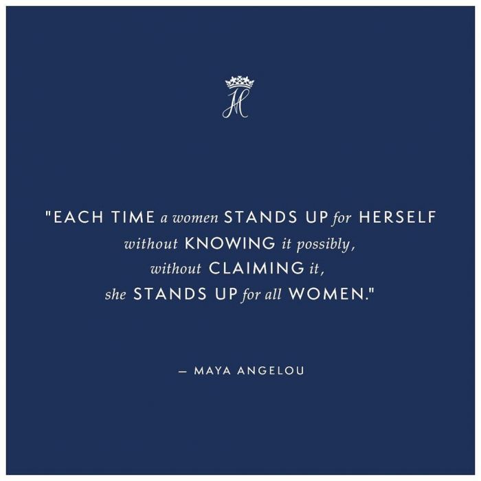 Αντί να γράψουν «Each time a woman stands up for herself without knowing it possibly, without claiming it, she stand up for all women» έγραψαν «Each time a women…»