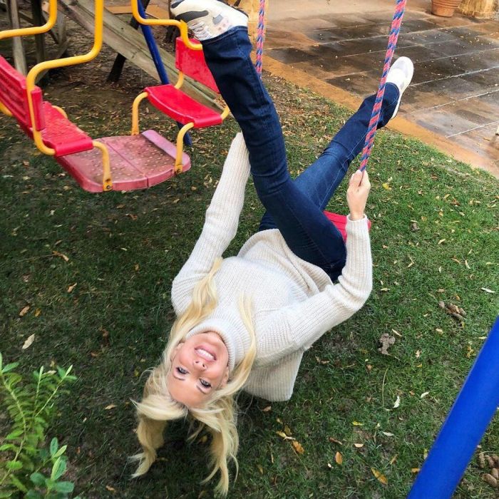 Ότι είναι 50 και θυμίζει 20χρονη 