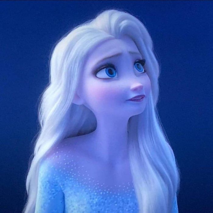 Ο Josh Gad, η φωνή του αγαπημένου χιονάνθρωπου Olaf, δήλωσε στο Yahoo!: «Το Frozen θα είναι για πάντα ένα από τα πιο σπουδαία κομμάτια της ζωής μου και μία από τις μεγαλύτερες χαρές και συγκινήσεις που έχω βιώσει ποτέ».

