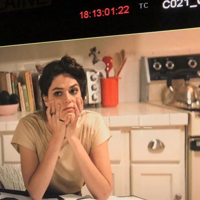 Στην νέα σειρά «Soundtrack» η μουσική παίζει πρωταρχικό ρόλο και σε κάθε σκηνή. Mε κάθε τραγούδι τα συναισθήματά σου θα χοροπηδάνε σαν να είναι σε ένα τραμπολίνο. 