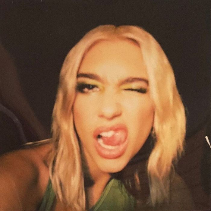 Dua Lipa: Το νέο της single έχει μια «Future Nostalgia» που πρέπει να ακούσεις