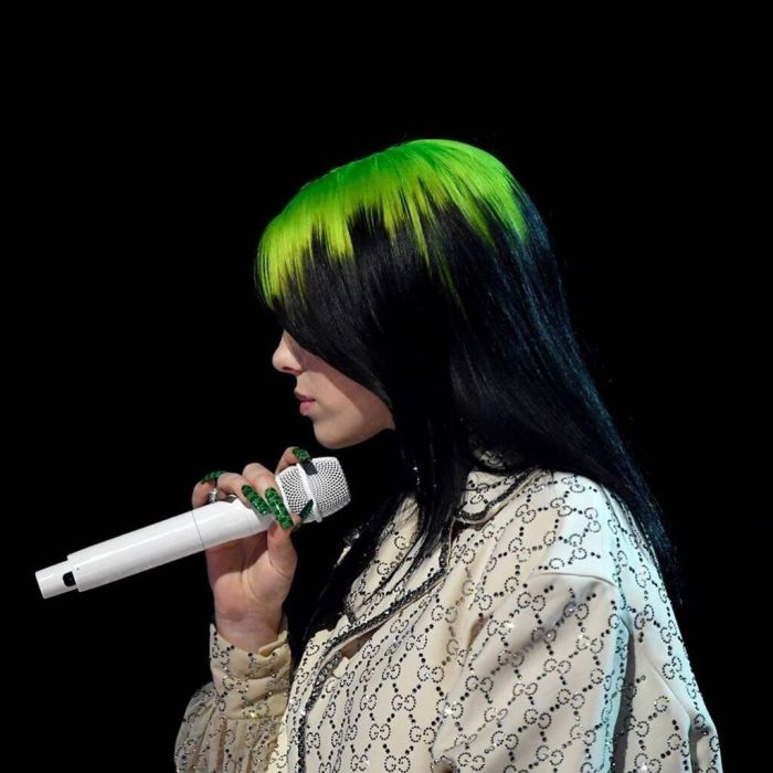 Η απόφαση της Billie να κλείσει το internet και να σταματήσει να διαβάζει τα σχόλια από ό,τι φαίνεται είναι η πιο σοφή απόφαση. 