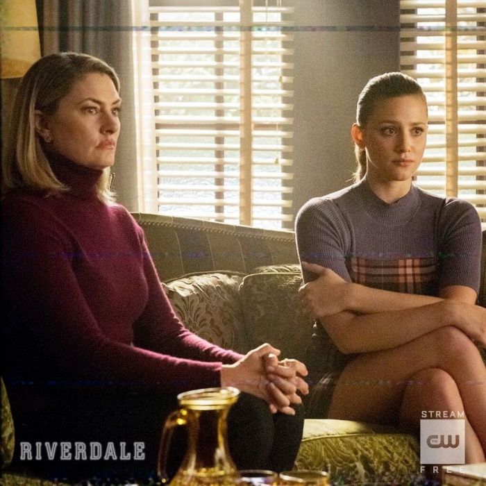 Εδώ που τα λέμε, θέλαμε πολύ να αποδειχτεί ότι ο Jughead ήταν ζωντανός.