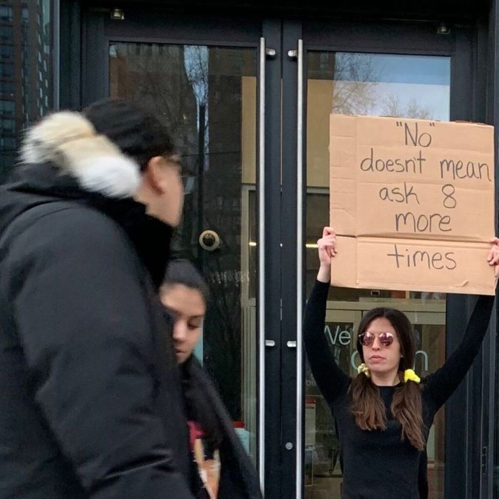 Το «όχι» δεν σημαίνει ρώτα άλλες 8 φορές.