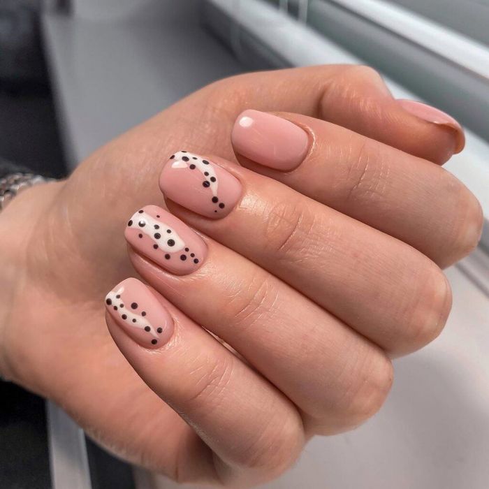 @natalia_nicholson_nails 