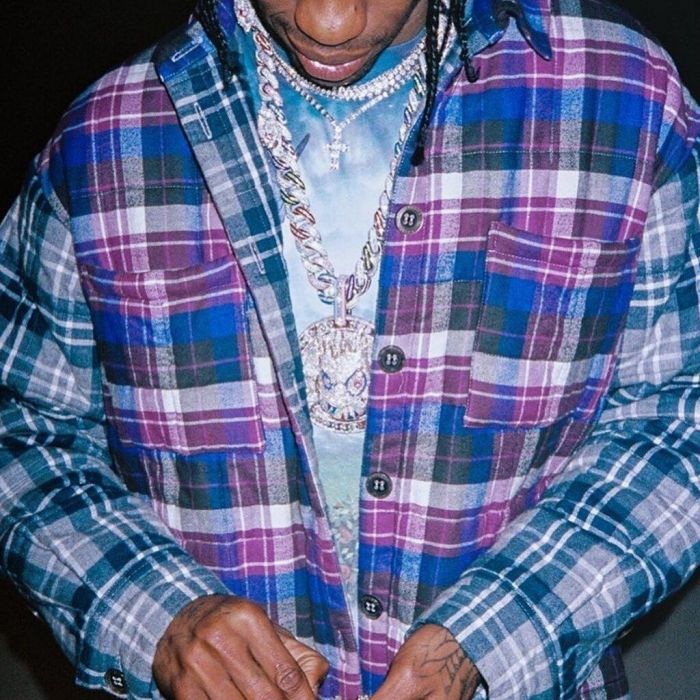 Ο Travis Scott ξαναχτυπά με το νέο music video του «Out West»