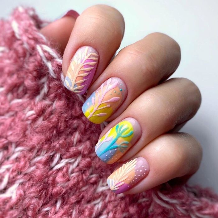 Πώς θα φτιάξεις εύκολα τα νύχια σου στο σπίτι (video)