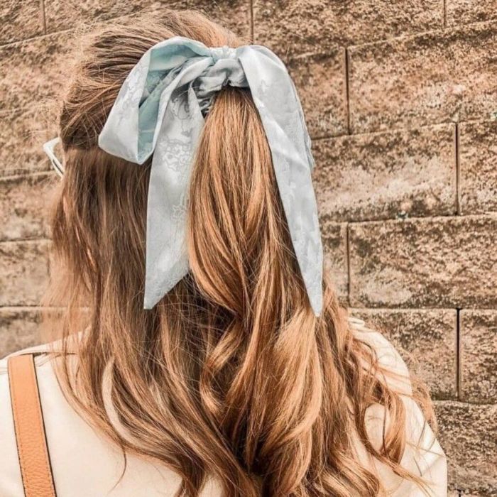 Με κορδέλα
@classythings9