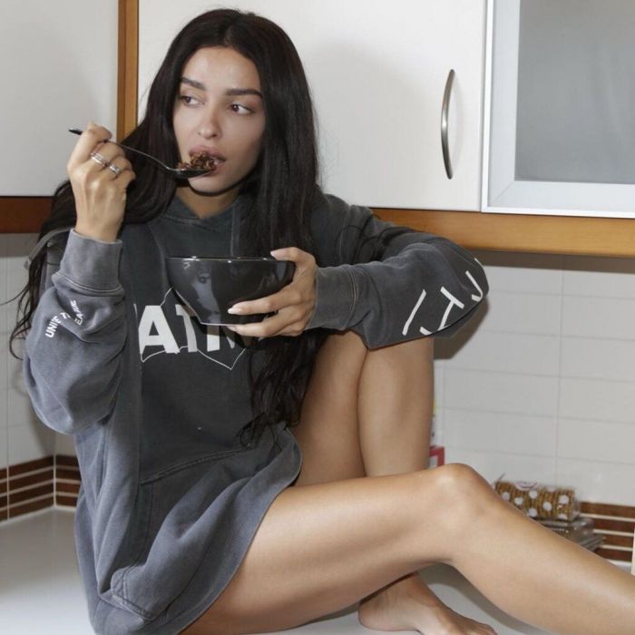 Επιτέλους είδαμε το αληθινό πρόσωπο της Ελένης Φουρέιρα και λέμε ουάου