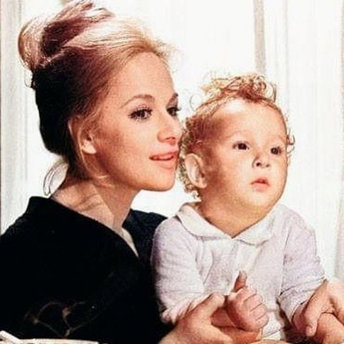 Αυτές είναι οι σπάνιες φωτογραφίες της Αλίκης Βουγιουκλάκη και αξίζει να ρίξεις μια ματιά(photos)