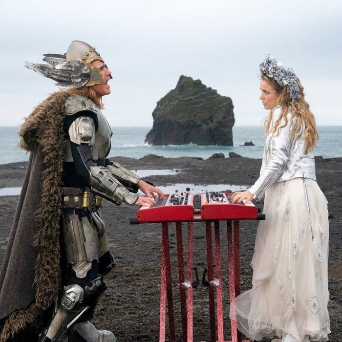 «Volcano Man»: Έτοιμη να ακούσεις το epic soundtrack της νέας ταινίας του Netflix;