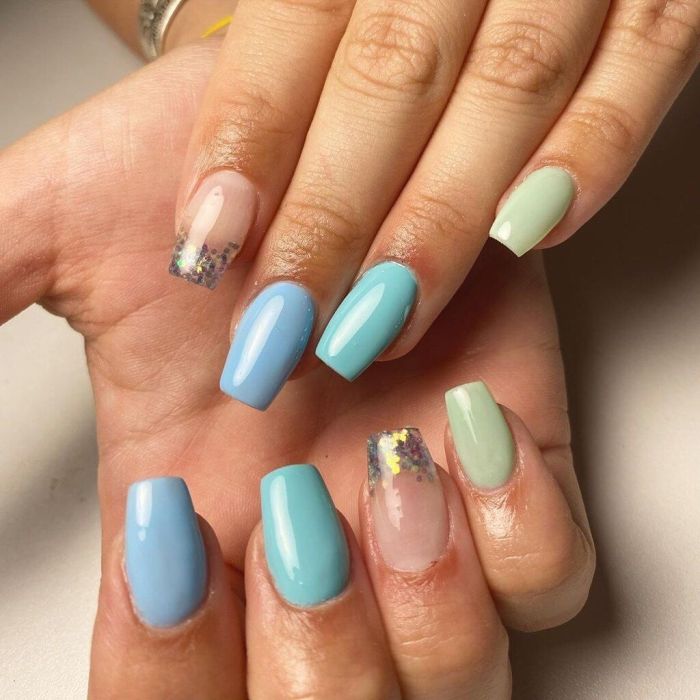 Αυτά είναι τα ωραιότερα σχέδια νυχιών για το καλοκαίρι