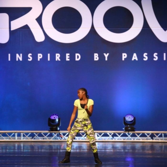 Οι followers της ξεπερνούν του 590χιλ. και οι δημοσιεύσεις της στο instagram δεν πέφτουν κάτω από 57 χιλιάδες likes.