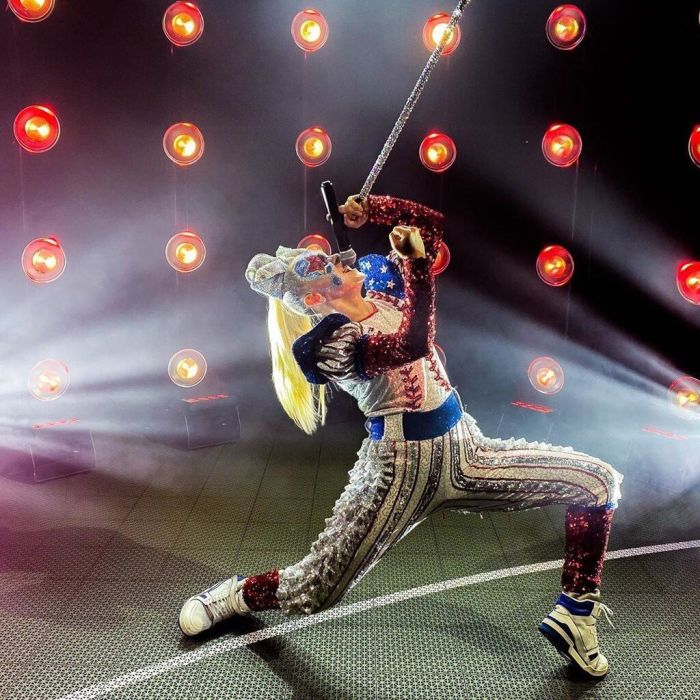 JoJo Siwa: Σε αυτό το video όλοι έχουν πάθει εμμονή με τα μαλλιά της και όχι άδικα