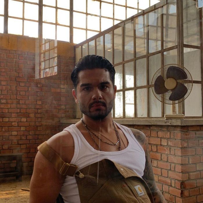 Στο music video του «Victoria» θα «κολλήσεις» με τον Χρήστο Μάστορα