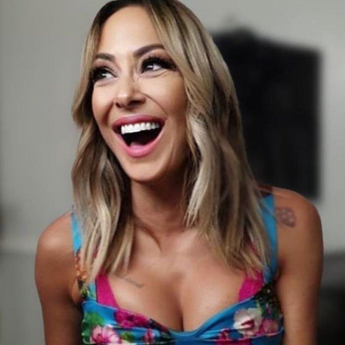 Και πρόσωπο φεγγάρι